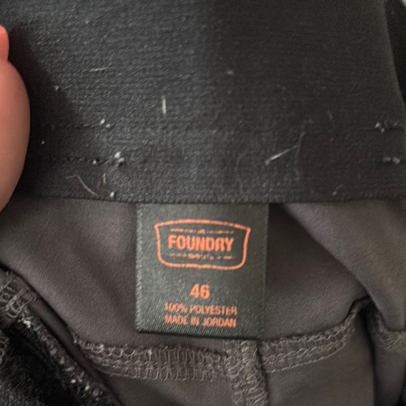 Men's Gray Shorts - Picture 3 of 4